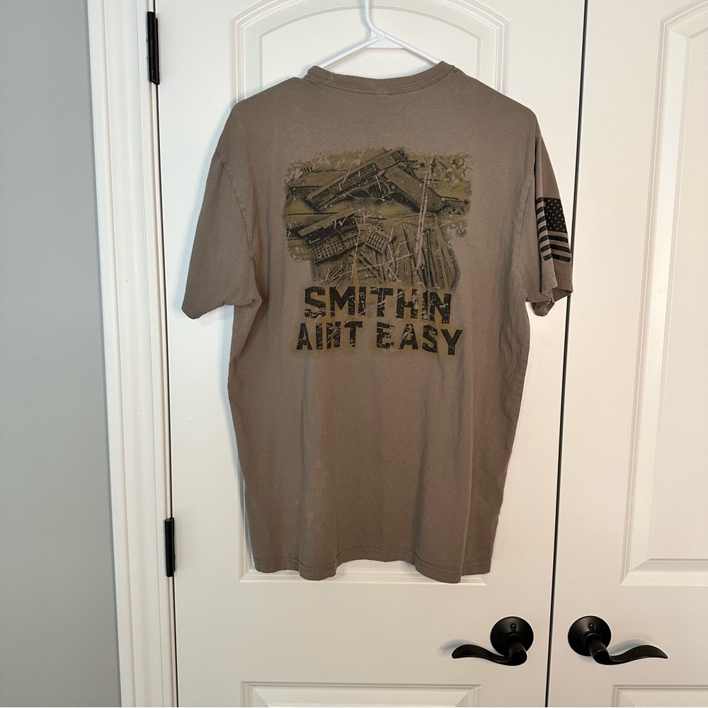Used Grunt Style “Smithing Ain’t East” t Brownells Exclusive🚨